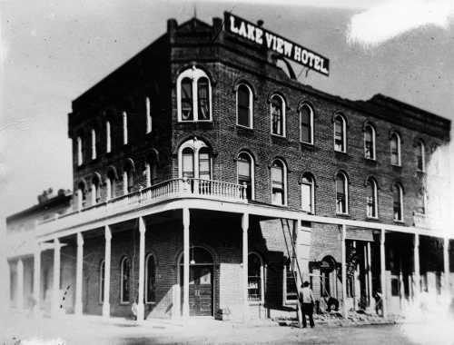 lchistorylakeviewhotel1906