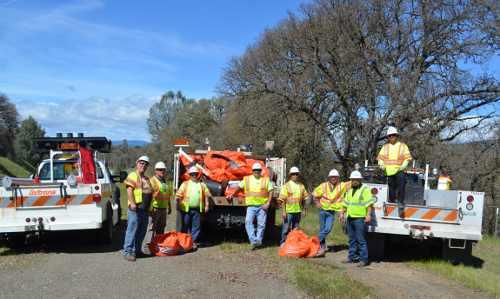 041912litterdaygroup