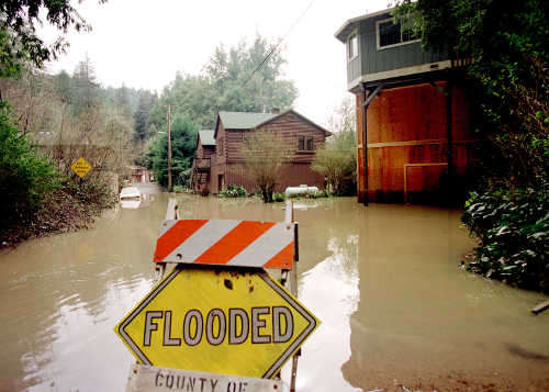 floodedrussianriver