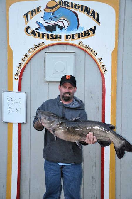 051814catfishderbywinneradult