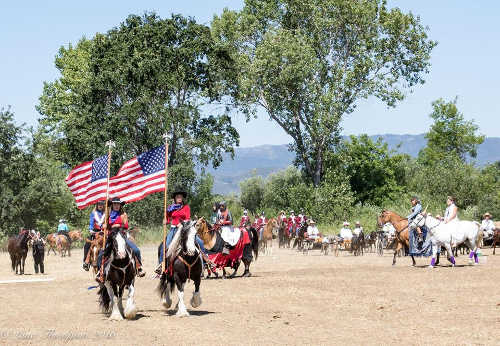 2016fiestahorsegrandentry